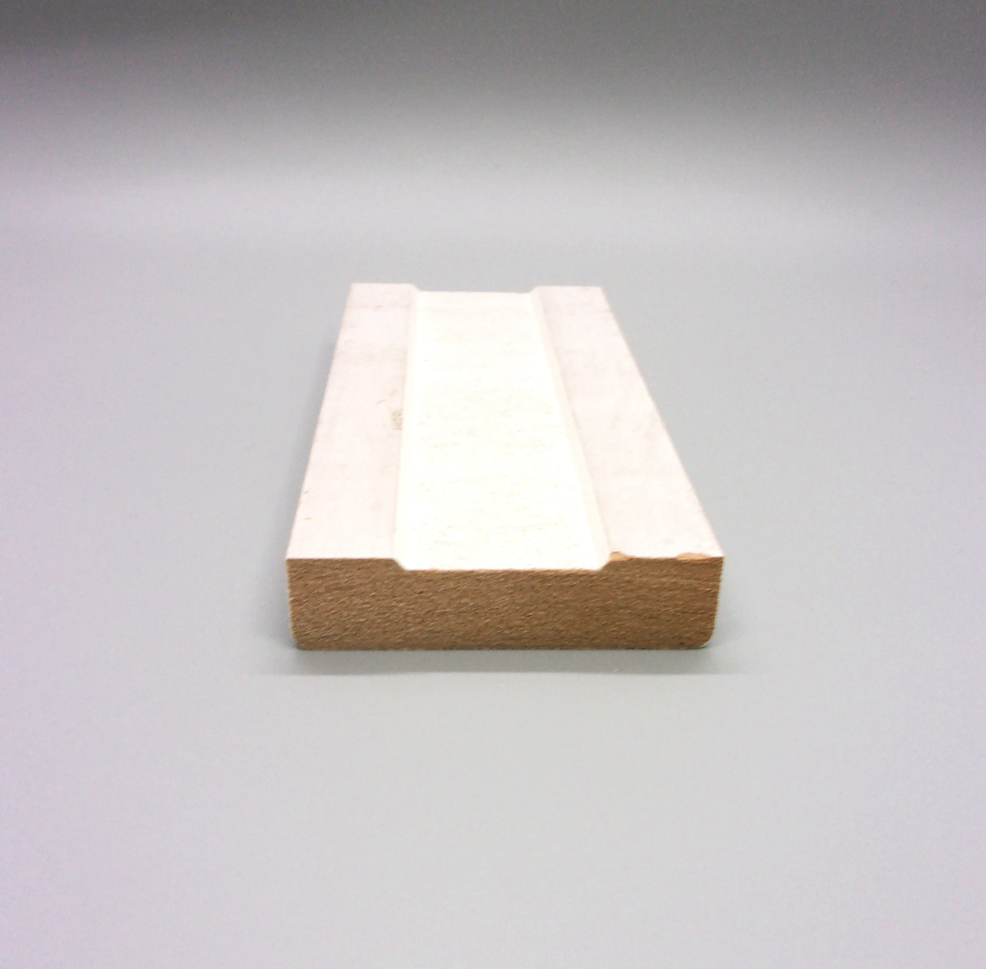9/16-in x 2-1/4-in x 17-ft Primed MDF Casing #473 (SOLD IN STORE ONLY)