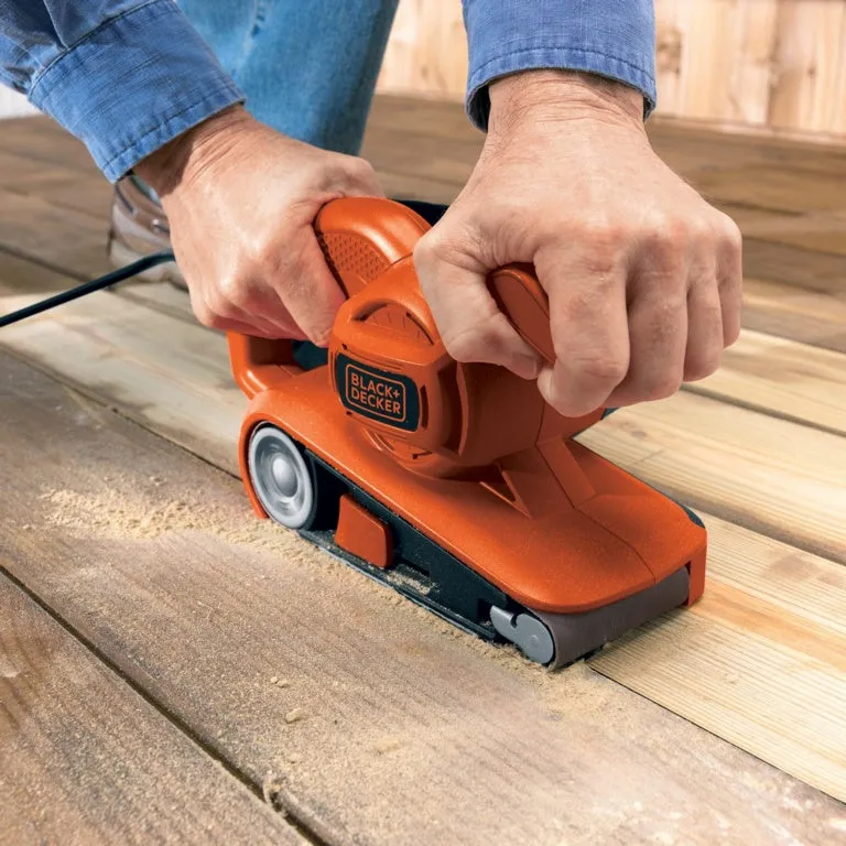 Black & Decker 720W 75mm x 457mm Belt Sander