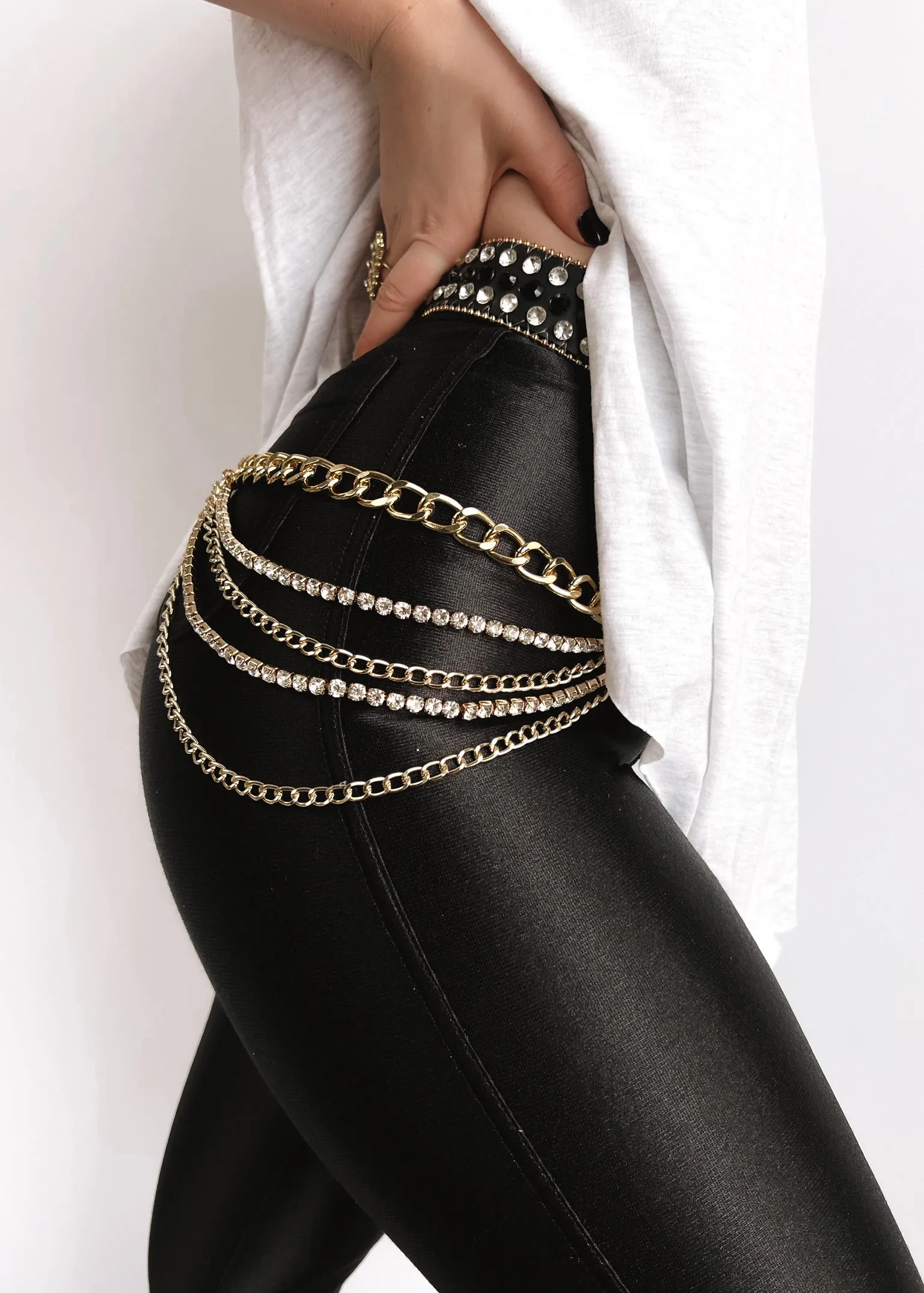 COOL MOMS CLUB SIDE SLIT TEE