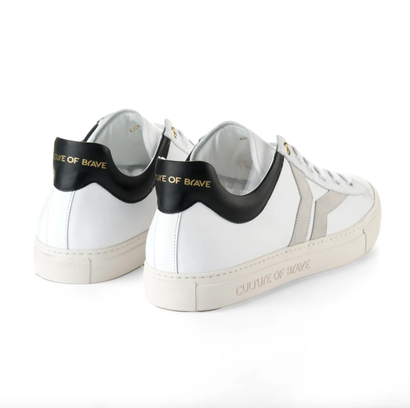 Courage Low Tracker Sneaker | White