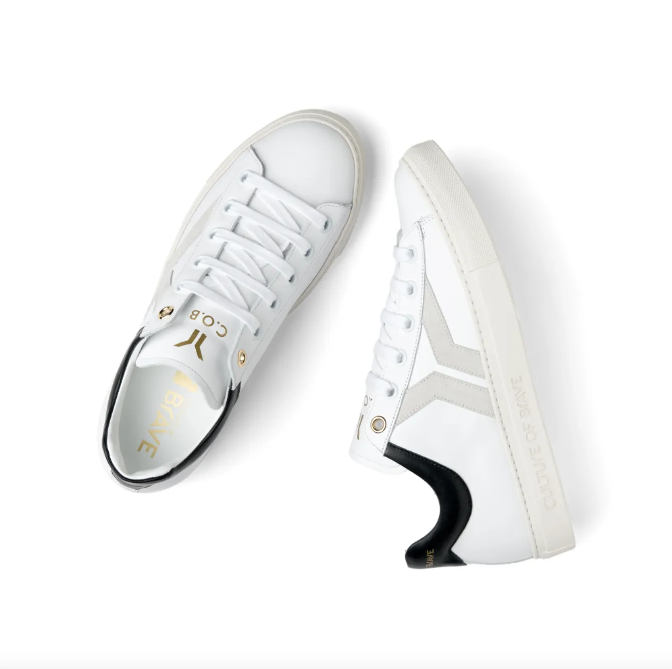 Courage Low Tracker Sneaker | White