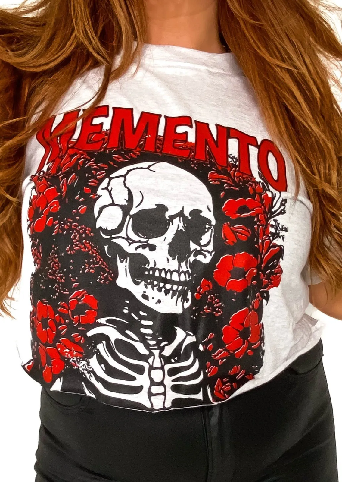 CROPPED MEMENTO MORI GRAPHIC TEE