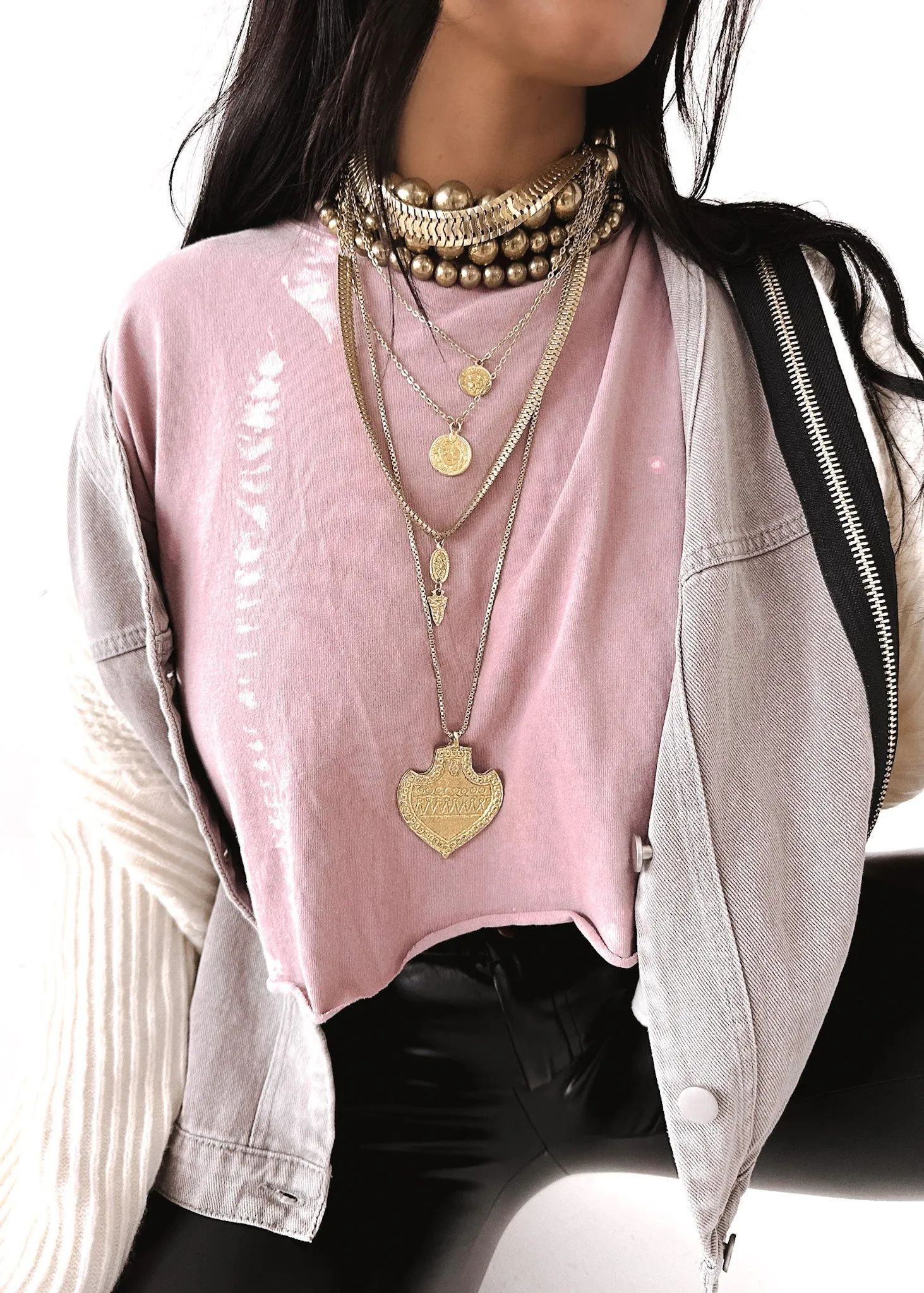 CROPPED PEBBY BASICS BLEACHED OUT LILAC TEE