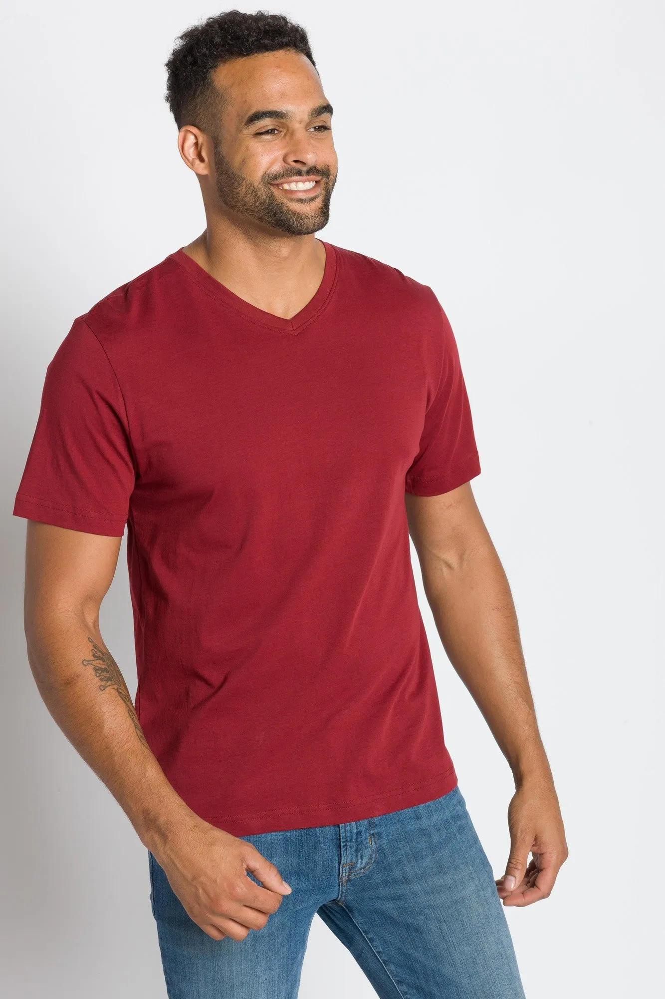Jamison | Men's Anti-Stain V-neck Tee