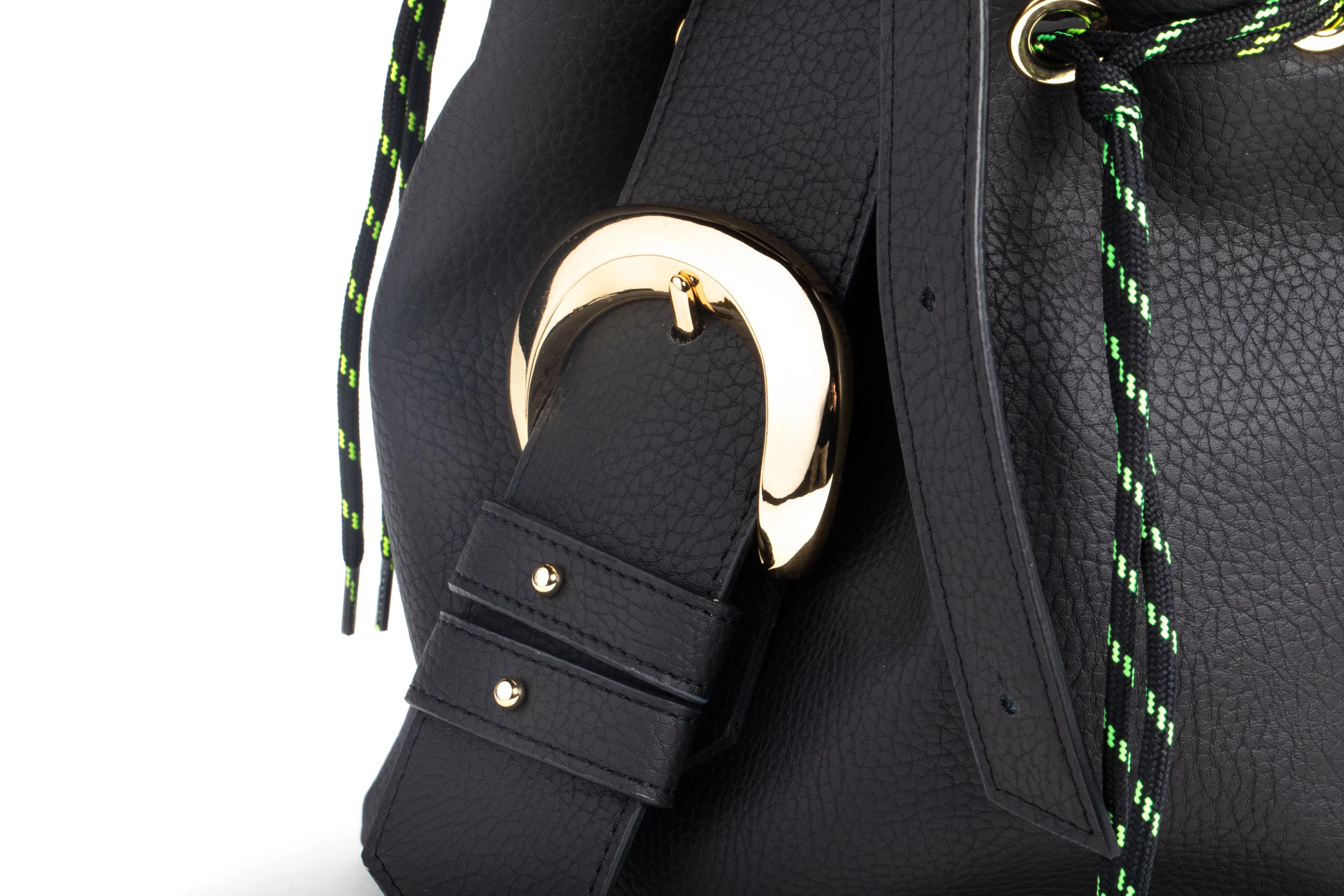 Leona Black Eco