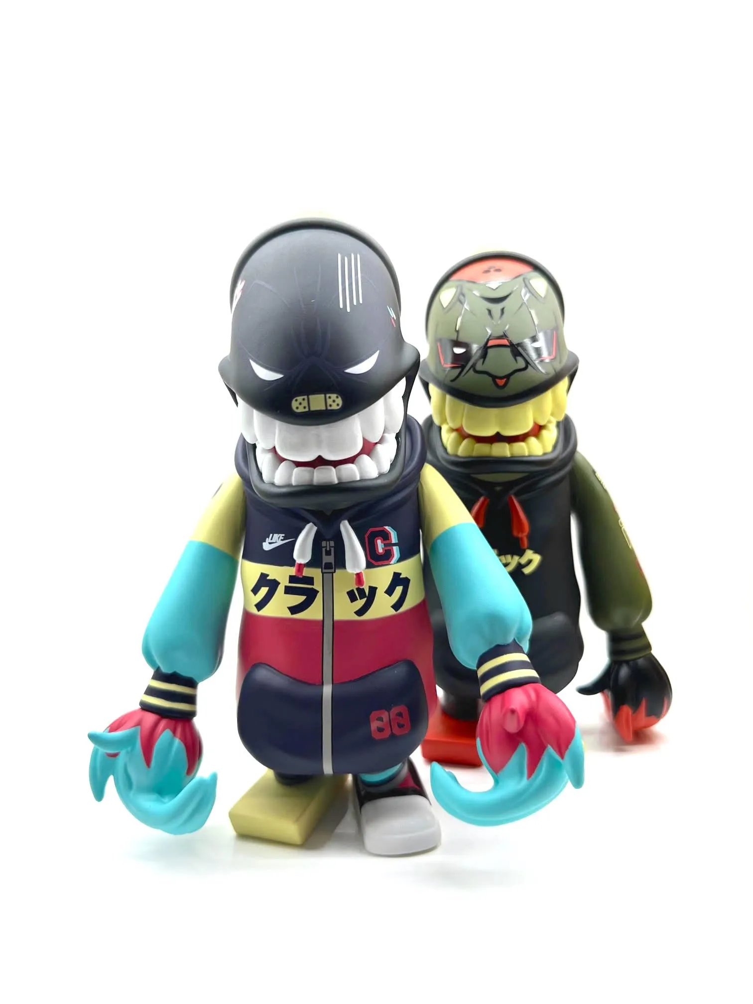"The Can" Mad Spraycan Mutant by x Crack x Jeremy MadL  x  Martian Toys