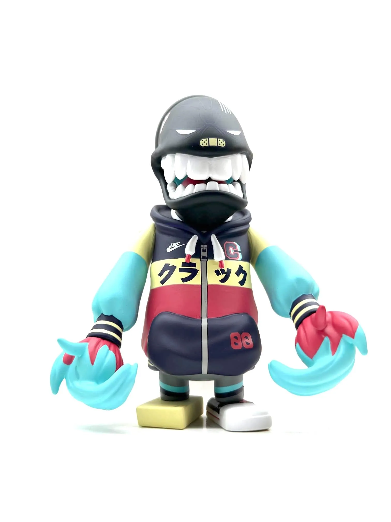 "The Can" Mad Spraycan Mutant by x Crack x Jeremy MadL  x  Martian Toys