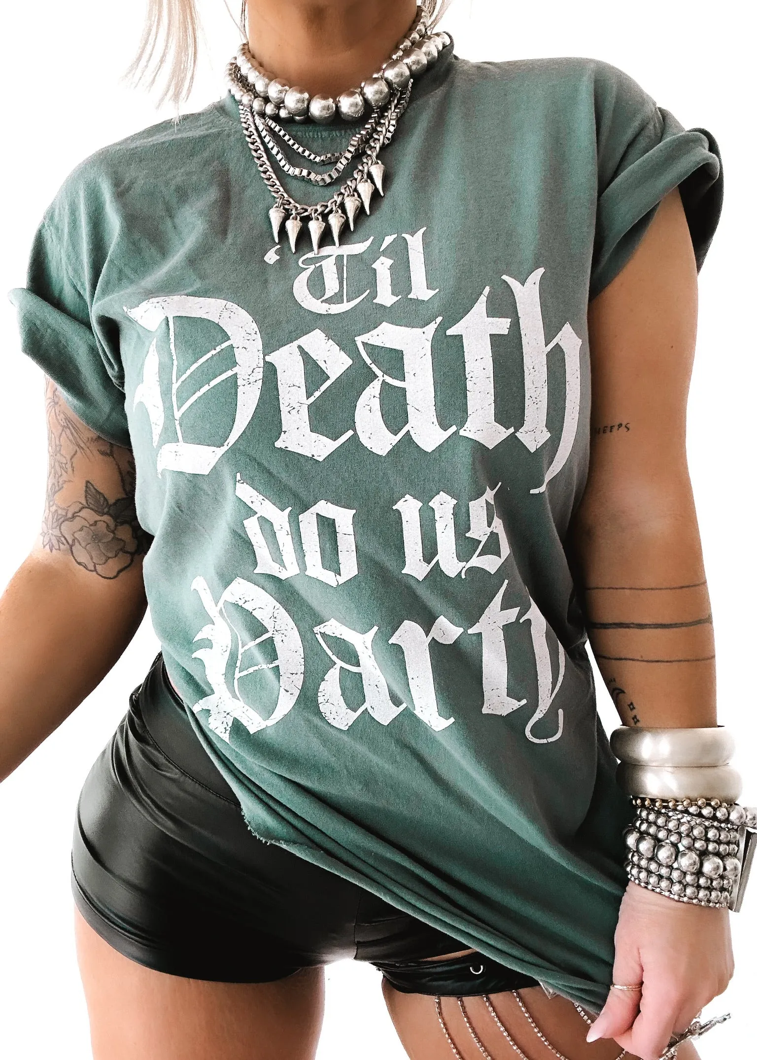 'TIL DEATH DO US PARTY SIDE SLIT TEE
