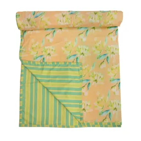 Yellow And Green Lotus Garden Printed Duvet / Dohar
